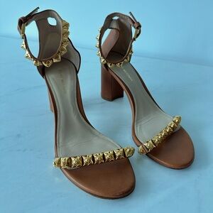 Stuart Weitzman Rosemarie Studded Sandal Sz 7